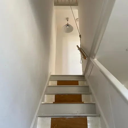 Peaceful 3 Double Bed House By Park 別荘