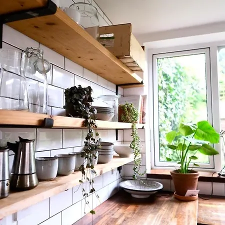 Peaceful 3 Double Bed House By Park 別荘