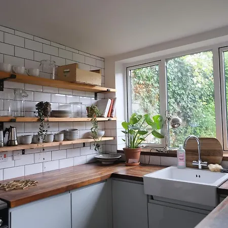 Holiday home Peaceful 3 Double Bed House By Park Bristol