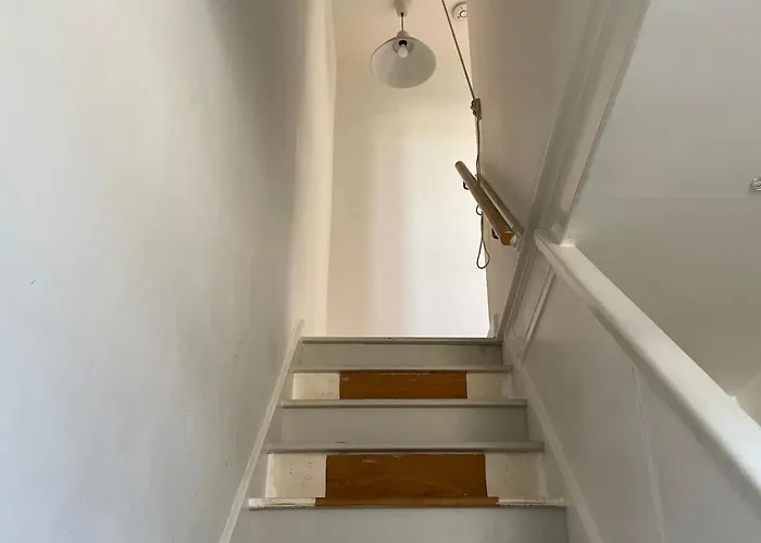 Peaceful 3 Double Bed House By Park Hébergement de vacances